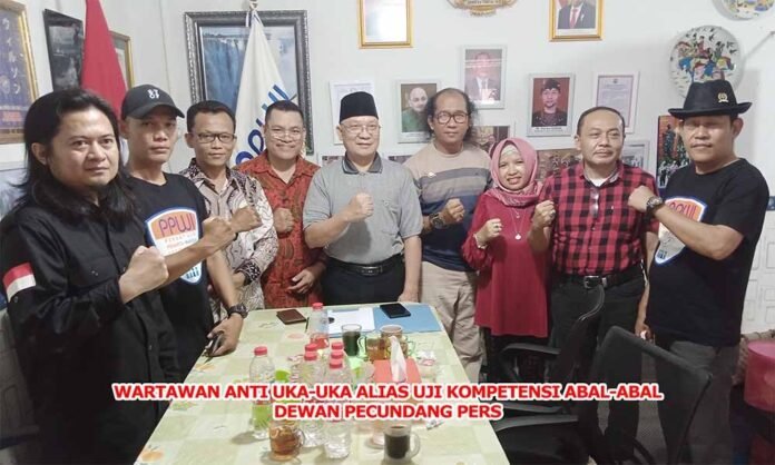 Terkait Uka-Uka, Ketum PPWI: Kegiatan Ilegal, Tanpa Dasar Hukum - Nusaberita