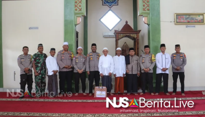 Safari Jumat & Jumat Curhat di Masjid As-Syakirin: Polres Langkat Ajak Masyarakat Jaga Kamtibmas dan Persatuan - Nusaberita