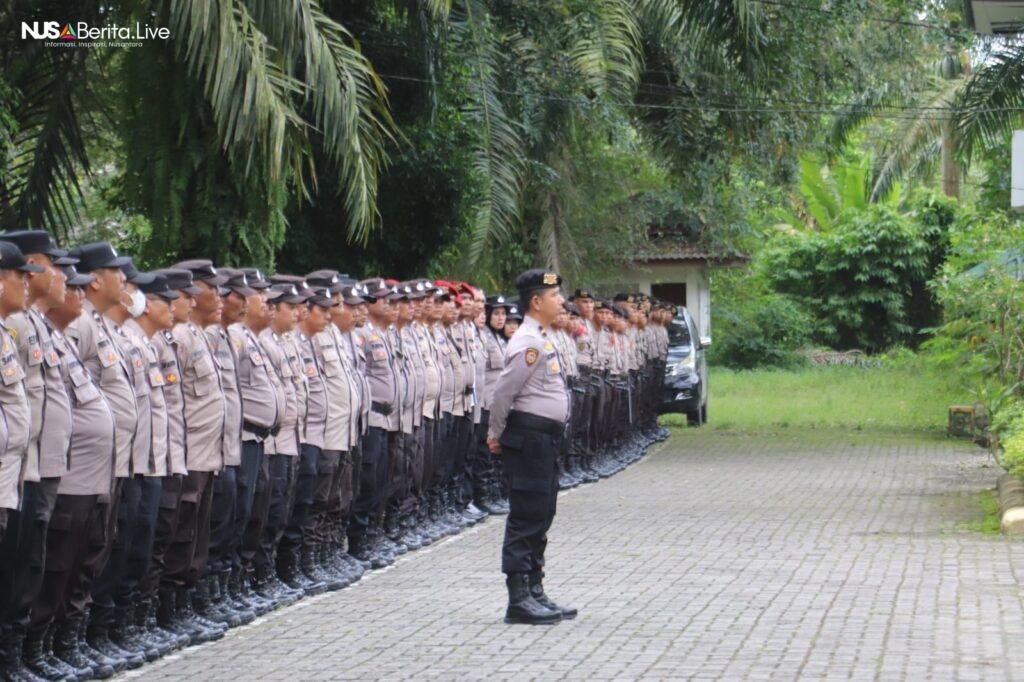 Kapolres Langkat Pimpin Apel Pengamanan Rapat Rekapitulasi Suara Pilkada Serentak 2024 di Tingkat Kabupaten-Nusaberita.live