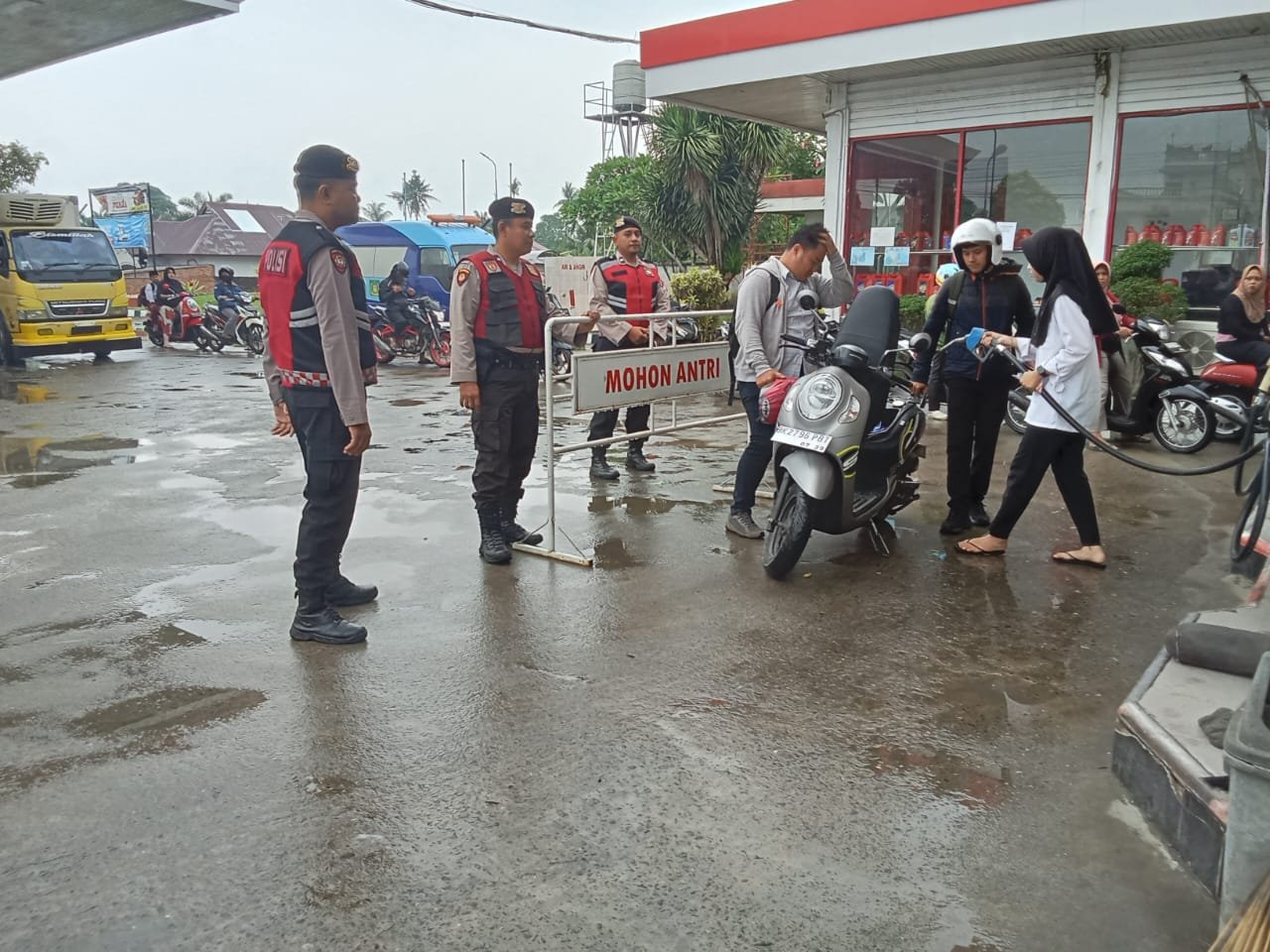 Hadir di Tengah Warga, Sat Samapta Polres Langkat Ciptakan Kepercayaan dan Kedamaian